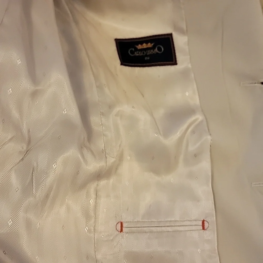 Carlo Lusso-2 button beige Jacket Size 38 L. NWT. - Picture 8 of 12